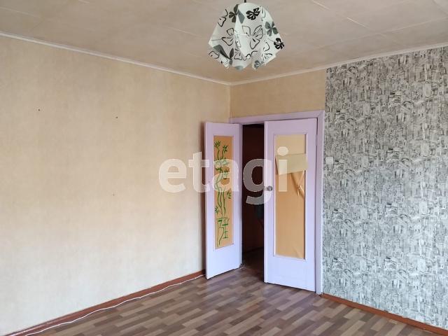 2-комн. квартира, 50 м², 3/5 этаж