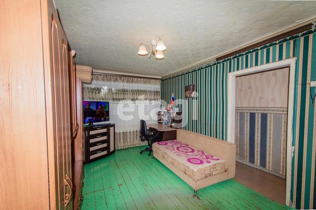 3-комн. квартира, 54 м², 1/3 этаж