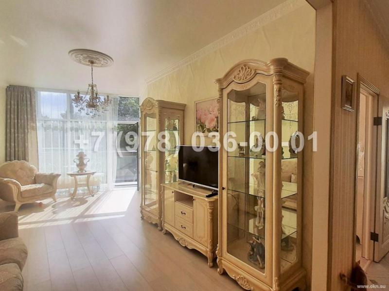 2-комн. квартира, 96 м², 3/14 этаж