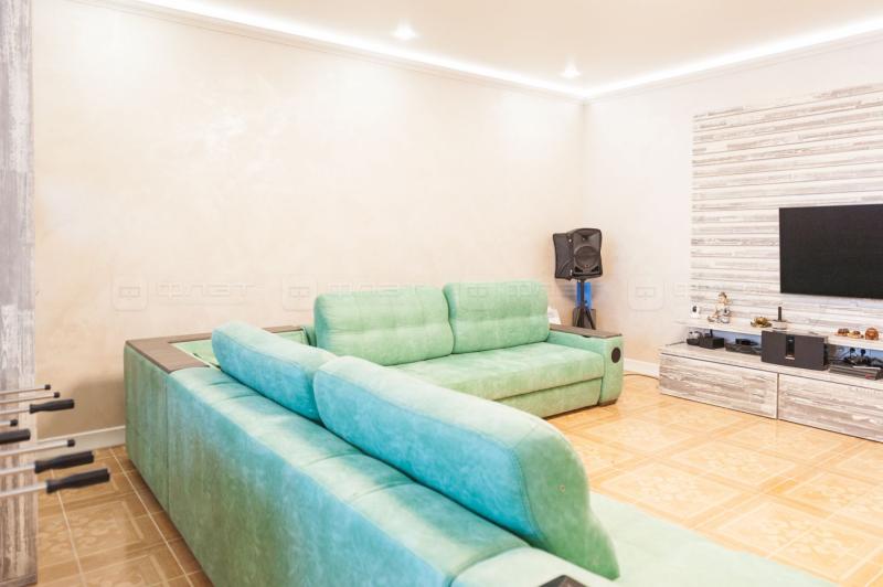 4-комнатная Квартира, 200 м2