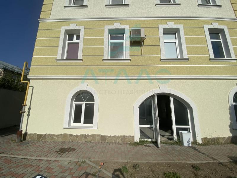 3-комнатная Квартира, 214 м2