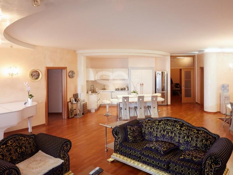4-комнатная Квартира, 232 м2