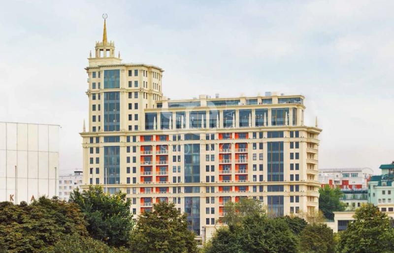 5-комнатная Квартира, 270 м2