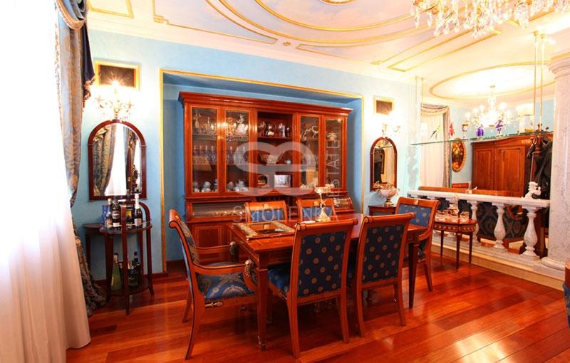 4-комнатная Квартира, 180 м2