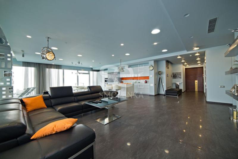 3-комнатная Квартира, 225 м2
