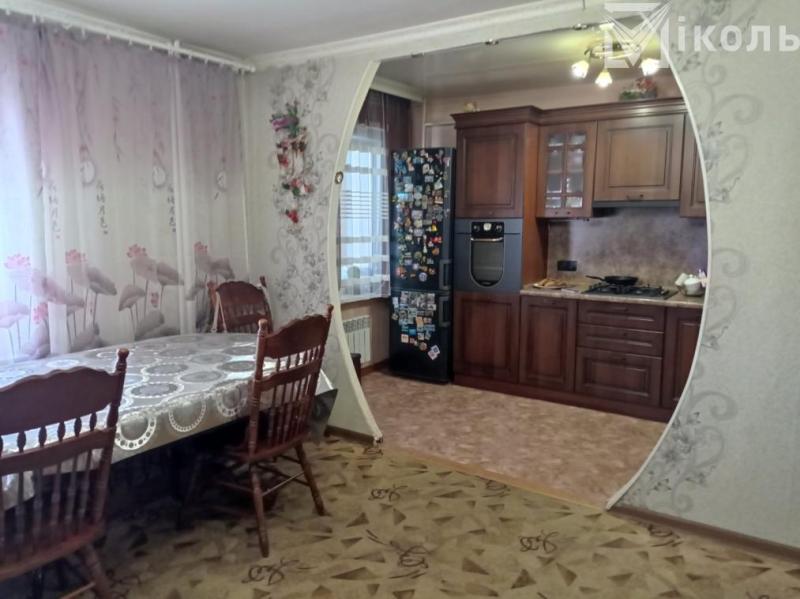 Квартира, Иркутская область, Ангарск, 29-й мкр, 9. Фото 1