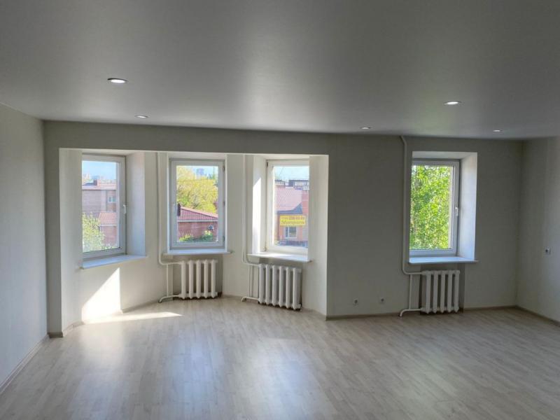 2-комн. квартира, 52 м², 4/9 этаж