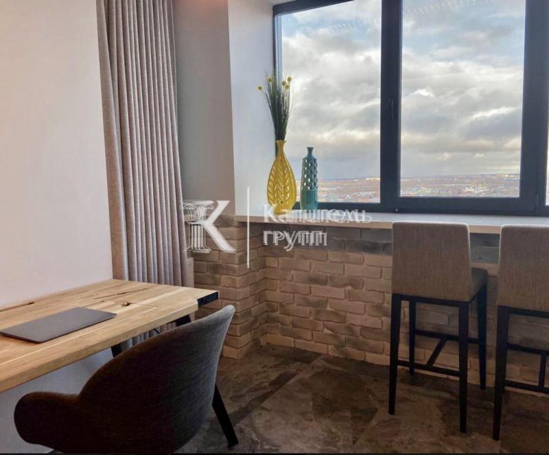3-комн. квартира, 100 м², 18/24 этаж
