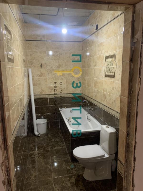 2-комн. квартира, 70 м², 2/3 этаж