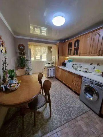 3-комн. квартира, 90 м², 2/6 этаж