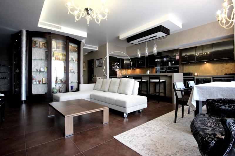 5-комн. квартира, 215 м², 27/30 этаж