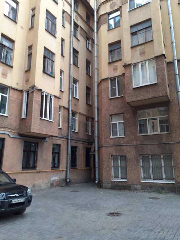 Квартира, Санкт-Петербург, тер-рия Пески, 8-я Советская улица, д 47. Фото 1