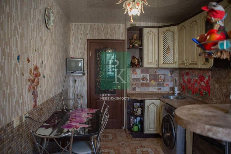 Квартира, Севастополь, квартал Европа, ул. Александра Маринеско, 6. Фото 3