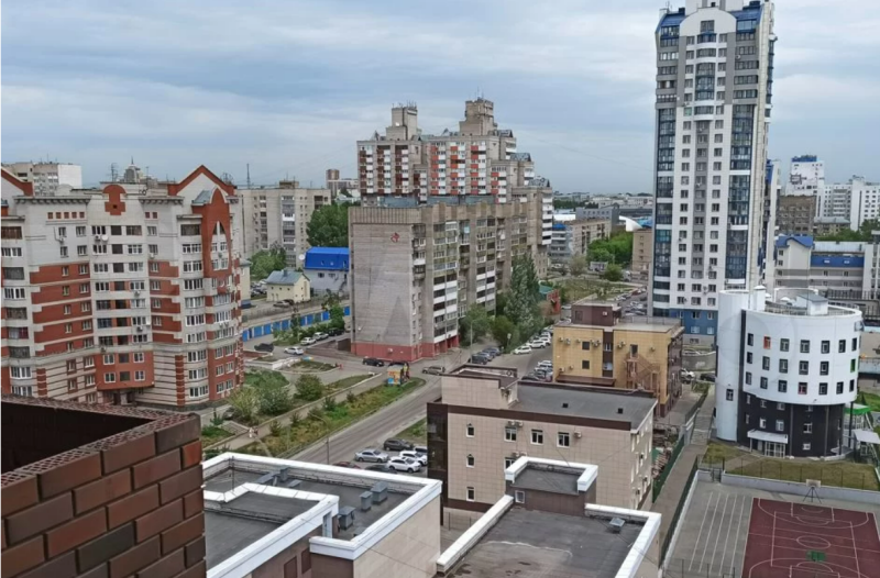 Квартира, Алтайский край, Барнаул, Центральный р-н, ул. Папанинцев, 145. Фото 1