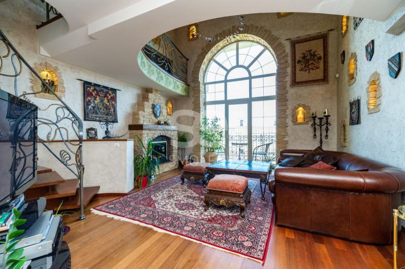 4-комн. квартира, 180 м², 11/12 этаж