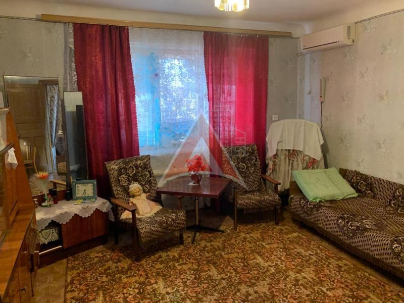 Квартира, Астраханская область, с. Оранжереи. Фото 1