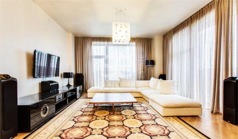 4-комнатная Квартира, 180 м2