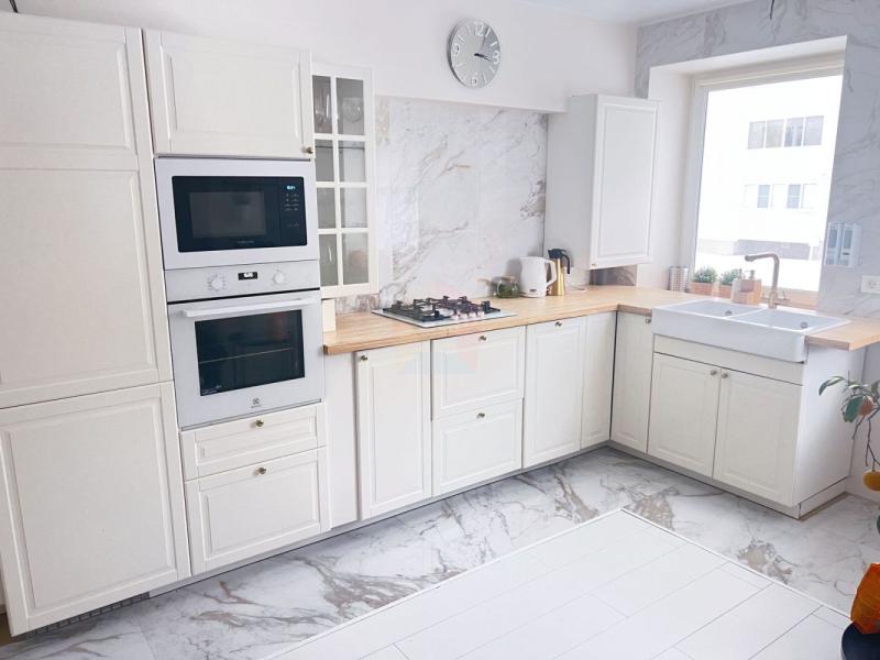 3-комн. квартира, 98 м², 1/3 этаж