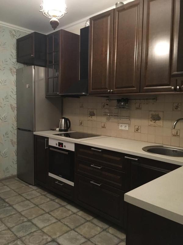 2-комн. квартира, 56.6 м², 1/10 этаж