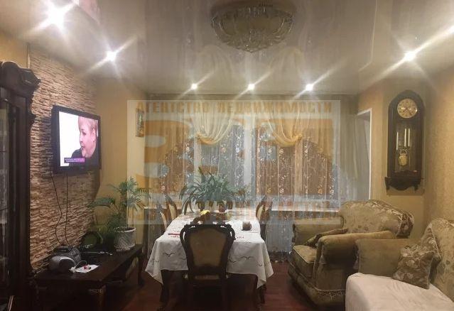 Квартира, Тюменская область, Сургут, мкр А, ул. Дзержинского, 10. Фото 1
