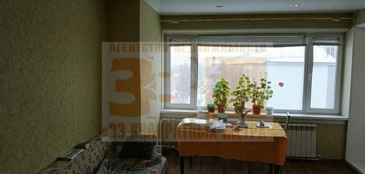 Квартира, Тюменская область, Сургут, 17-й мкр, ул. 50 лет ВЛКСМ, 13. Фото 1