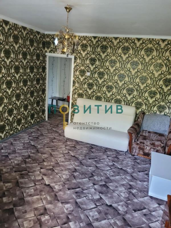 2-комн. квартира, 49 м², 3/5 этаж