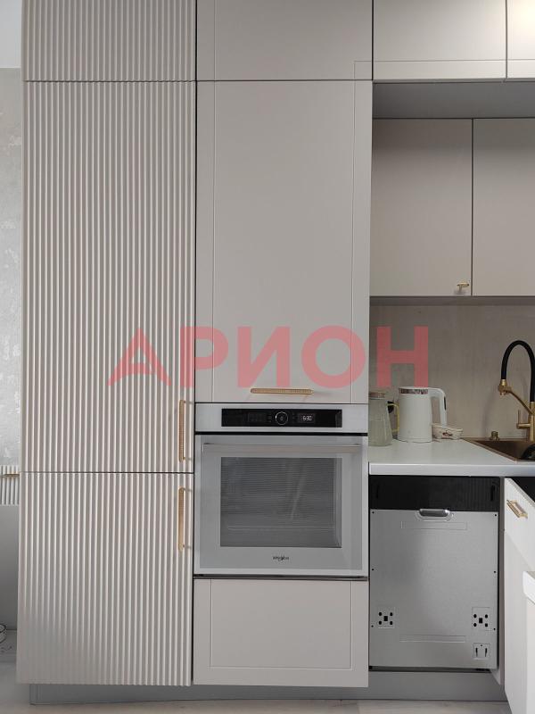 2-комн. квартира, 60 м², 9/18 этаж