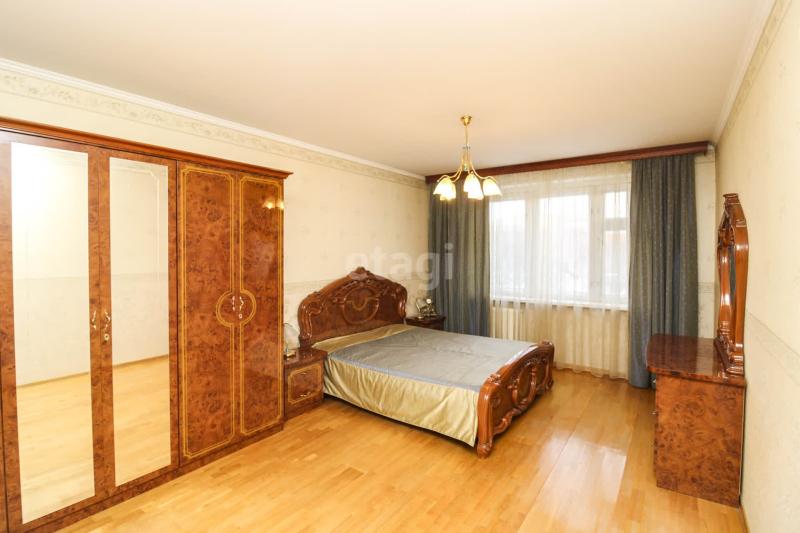 3-комн. квартира, 99 м², 3/10 этаж