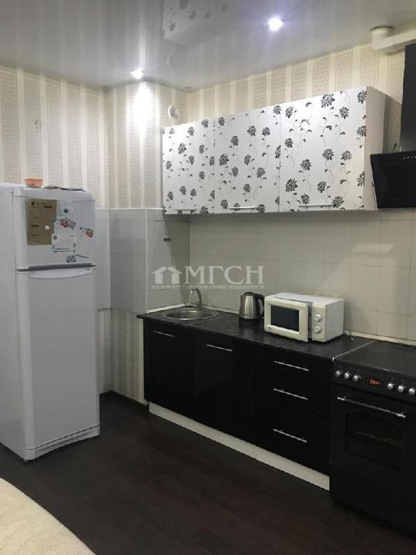 1-комн. квартира, 32 м², 3/9 этаж