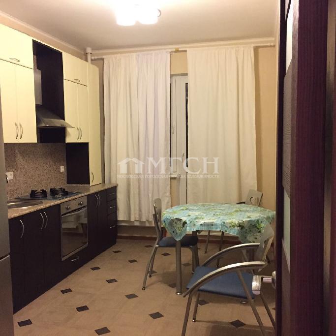 2-комн. квартира, 46 м², 3/9 этаж