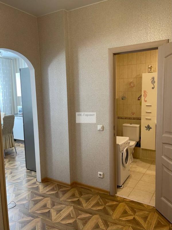 1-комнатная квартира, 38 м2