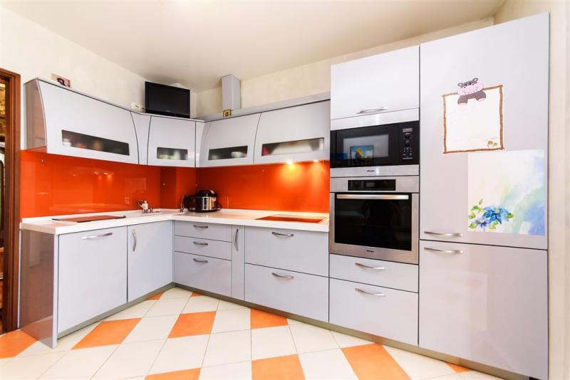 4-комн. квартира, 93 м², 3/4 этаж