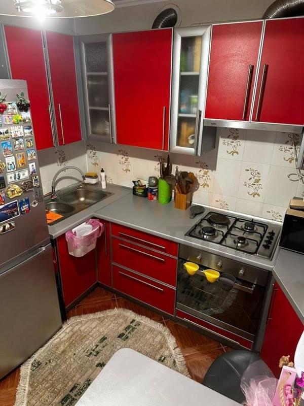 2-комн. квартира, 46 м², 1/5 этаж