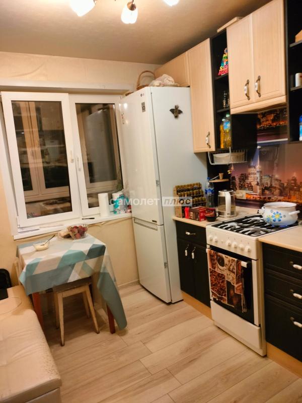 2-комн. квартира, 50 м², 5/5 этаж
