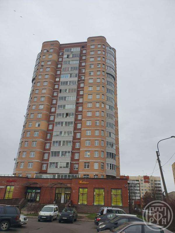2-комн. квартира, 68.2 м², 15/17 этаж