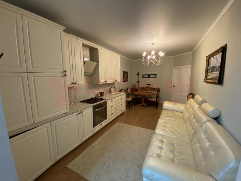 2-комн. квартира, 78 м², 7/9 этаж