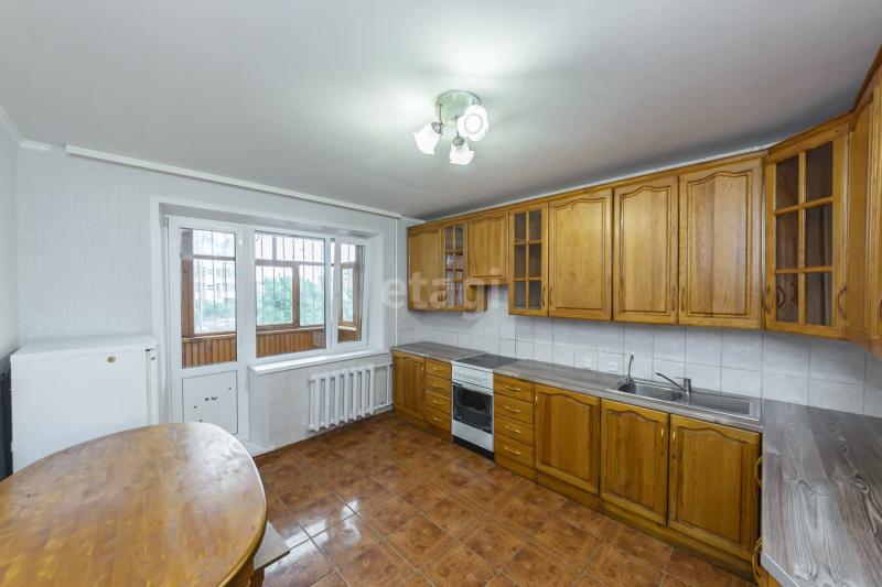 4-комн. квартира, 127 м², 2/10 этаж