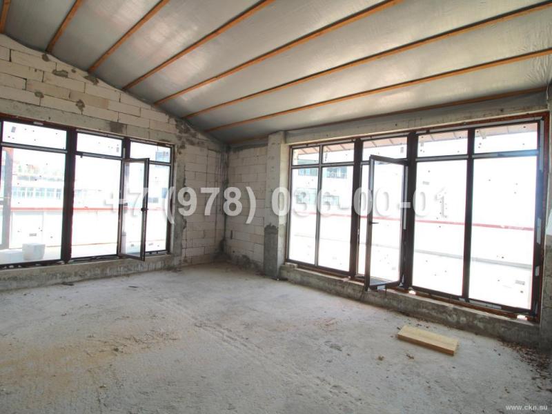 3-комн. квартира, 152 м², 3/3 этаж