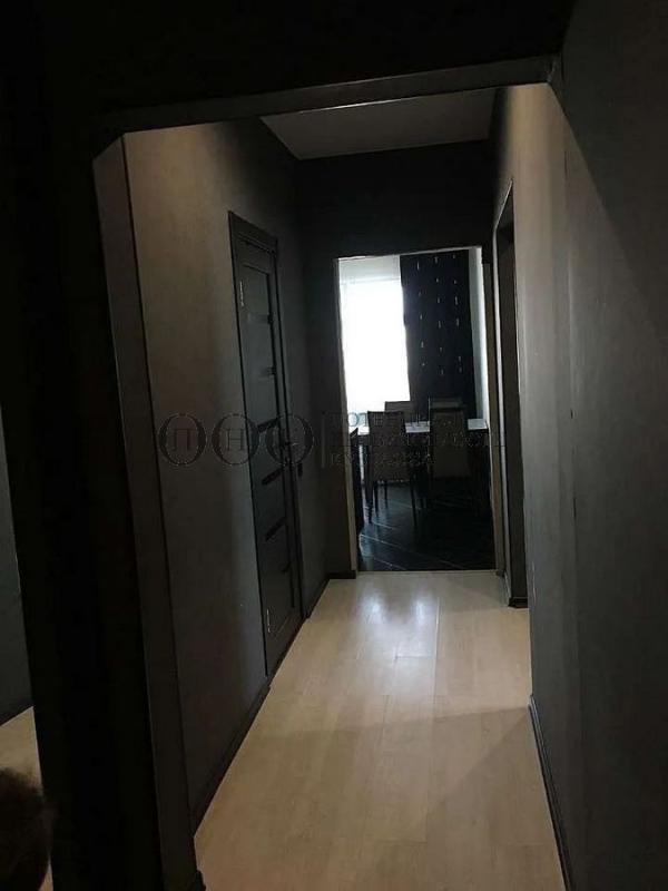 2-комн. квартира, 57 м², 15/16 этаж