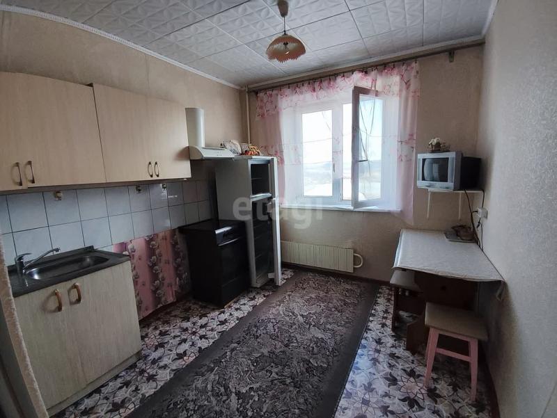 Квартира, Челябинская область, Златоуст, 6-я Демидовская улица, 53. Фото 1