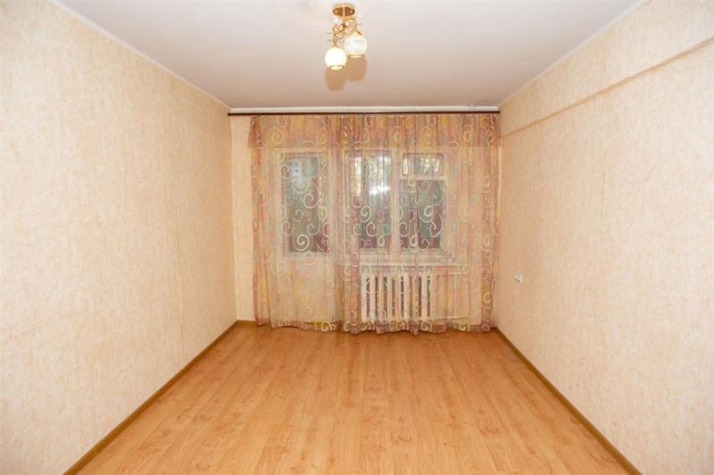 2-комн. квартира, 44 м², 4/5 этаж
