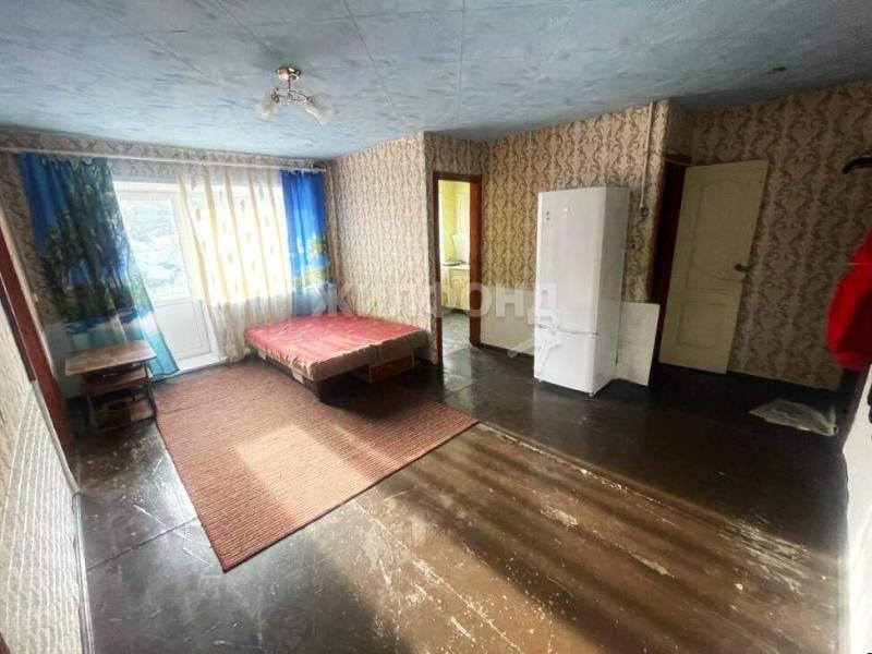 Квартира, Кемеровская область, Таштагол, ул. Суворова, 21. Фото 1