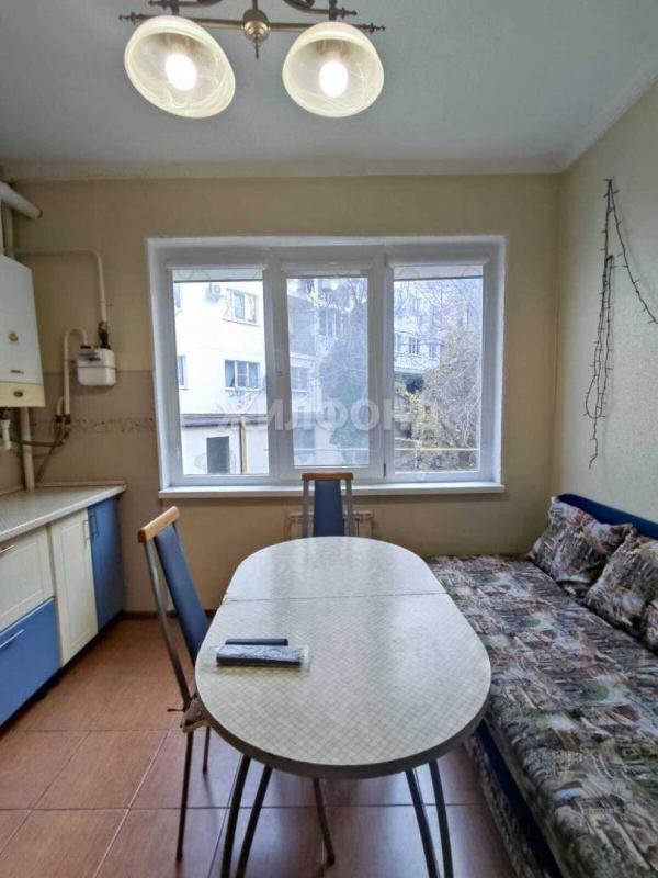2-комн. квартира, 44.9 м², 2/4 этаж