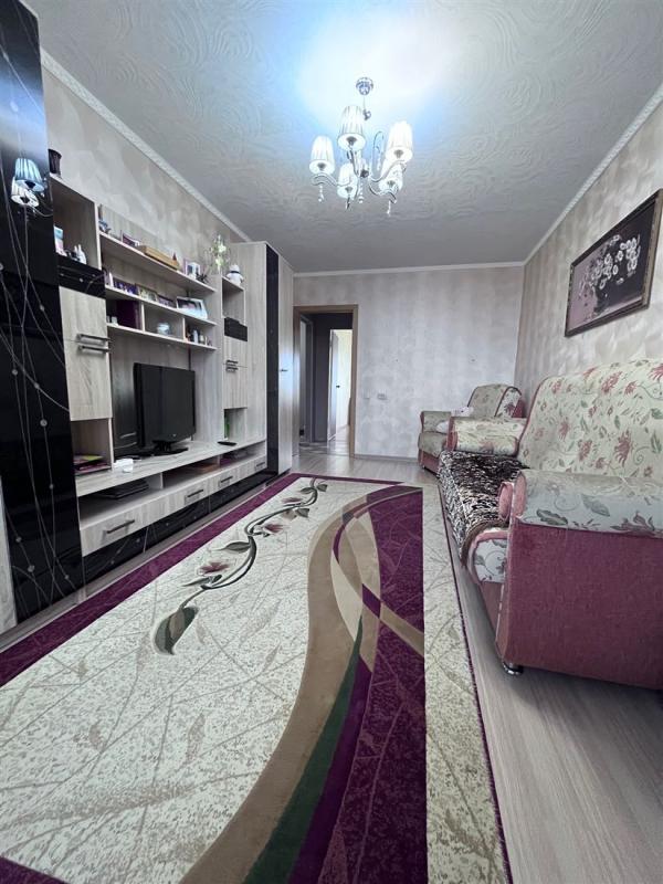 3-комн. квартира, 70 м², 3/5 этаж
