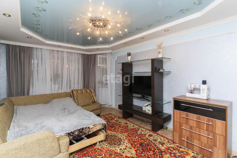 2-комн. квартира, 73 м², 2/10 этаж