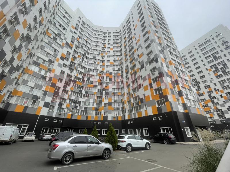 Квартира, Ростовская область, Батайск, ул. Луначарского, 177Бк2. Фото 1