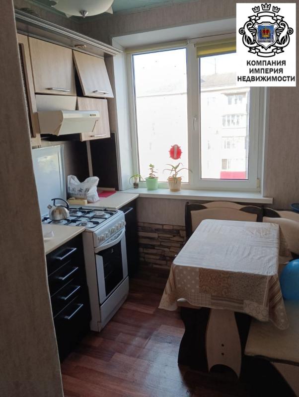 2-комн. квартира, 45 м², 5/5 этаж