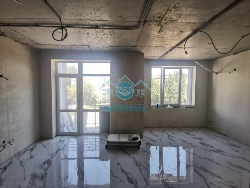 2-комн. квартира, 60 м², 4/18 этаж
