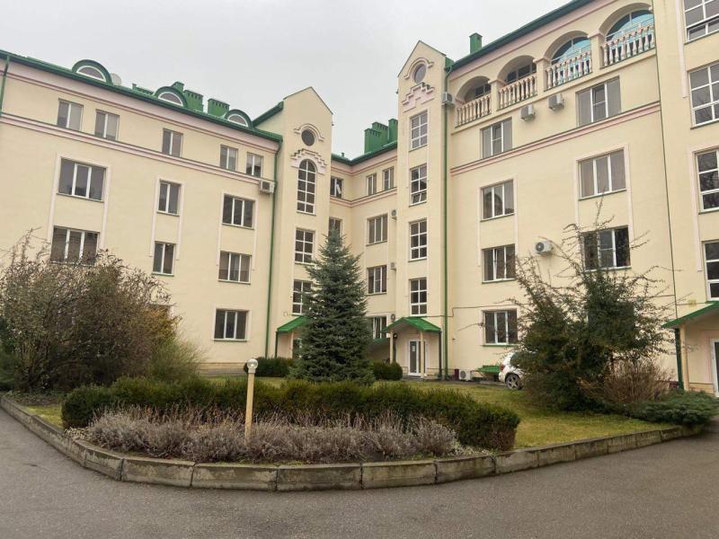 4-комнатная квартира, 136.4 м2