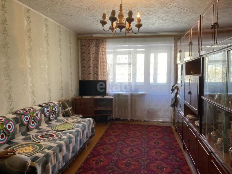 Квартира, Челябинская область, Златоуст, ул. Румянцева, 95. Фото 1